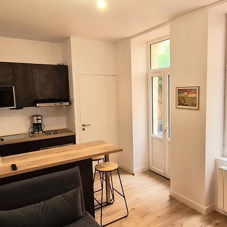 Coeur De La Rochelle Avec Terrasse Appartement Buitenkant foto